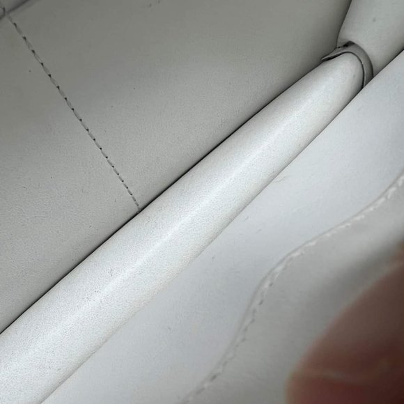 100% Authentic Prada Envelope Wallet on Chain Saffiano Leather - Picture 13 of 15